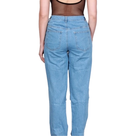 High-Waisted Distressed Rose Patch Jeans for Women – Trendy Shredded Denim - Picture 7 of 8